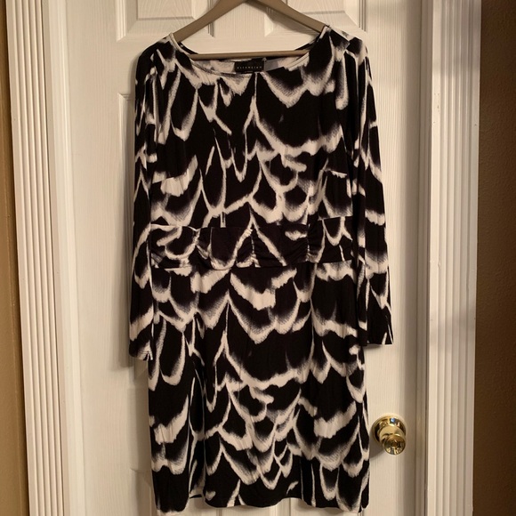 attention Dresses & Skirts - Attention Dress